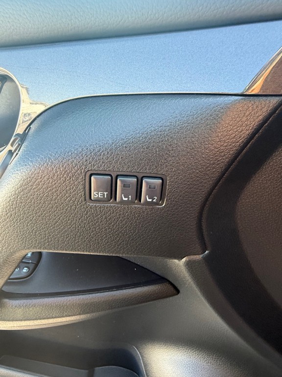 2019 Nissan Rogue Image 31