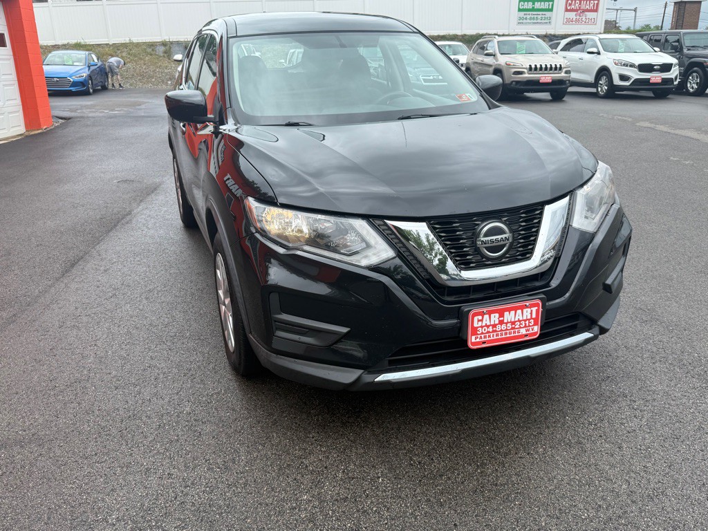 2018 Nissan Rogue Image 8
