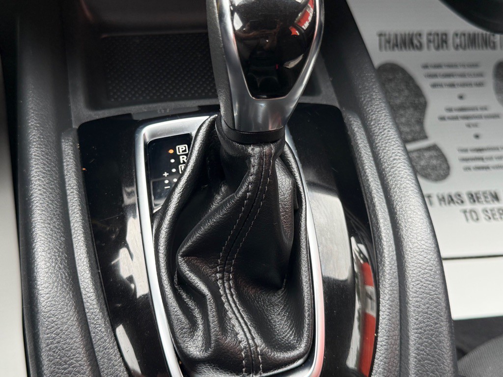 2018 Nissan Rogue Image 31