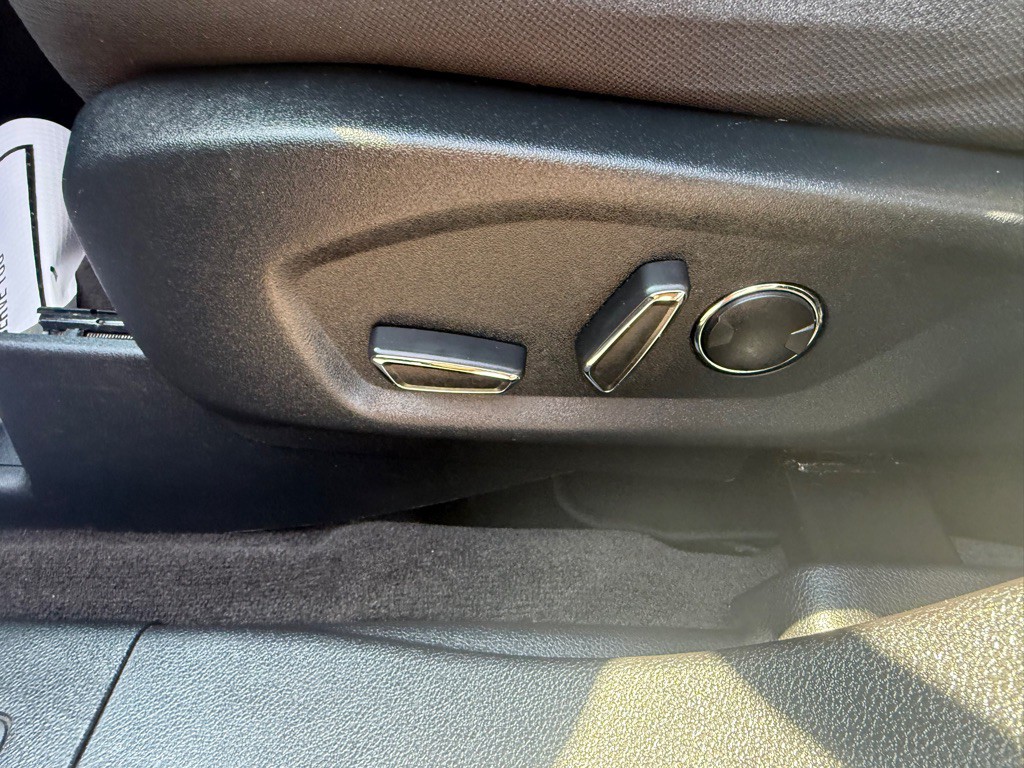 2018 Ford Explorer Image 25