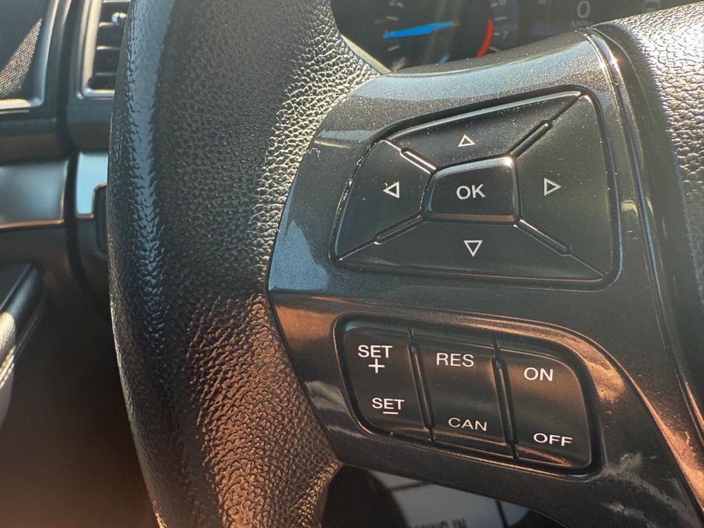2018 Ford Explorer Image 28