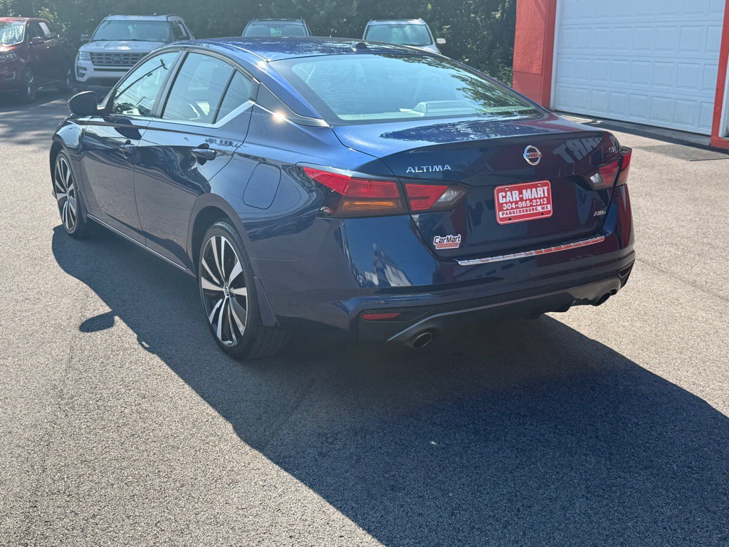 2019 Nissan Altima Image 4