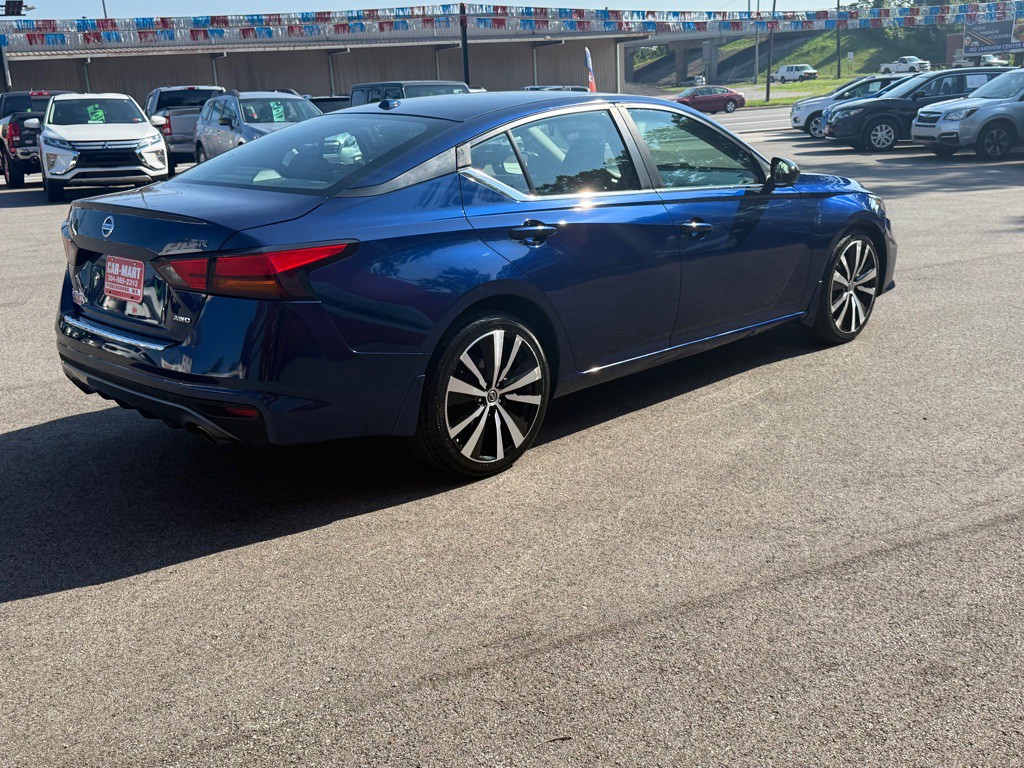 2019 Nissan Altima Image 6
