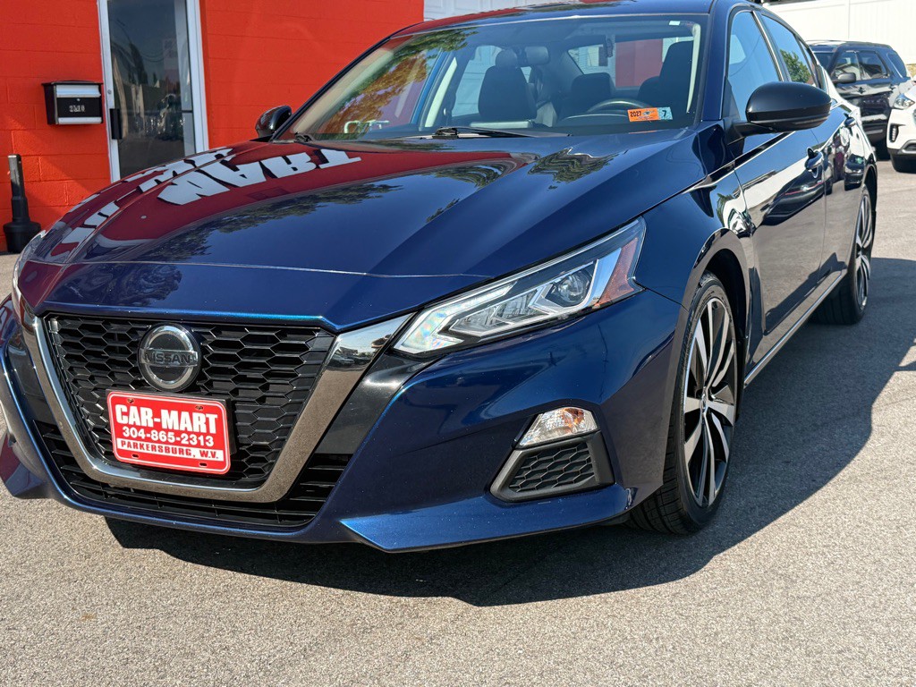 2019 Nissan Altima Image 10