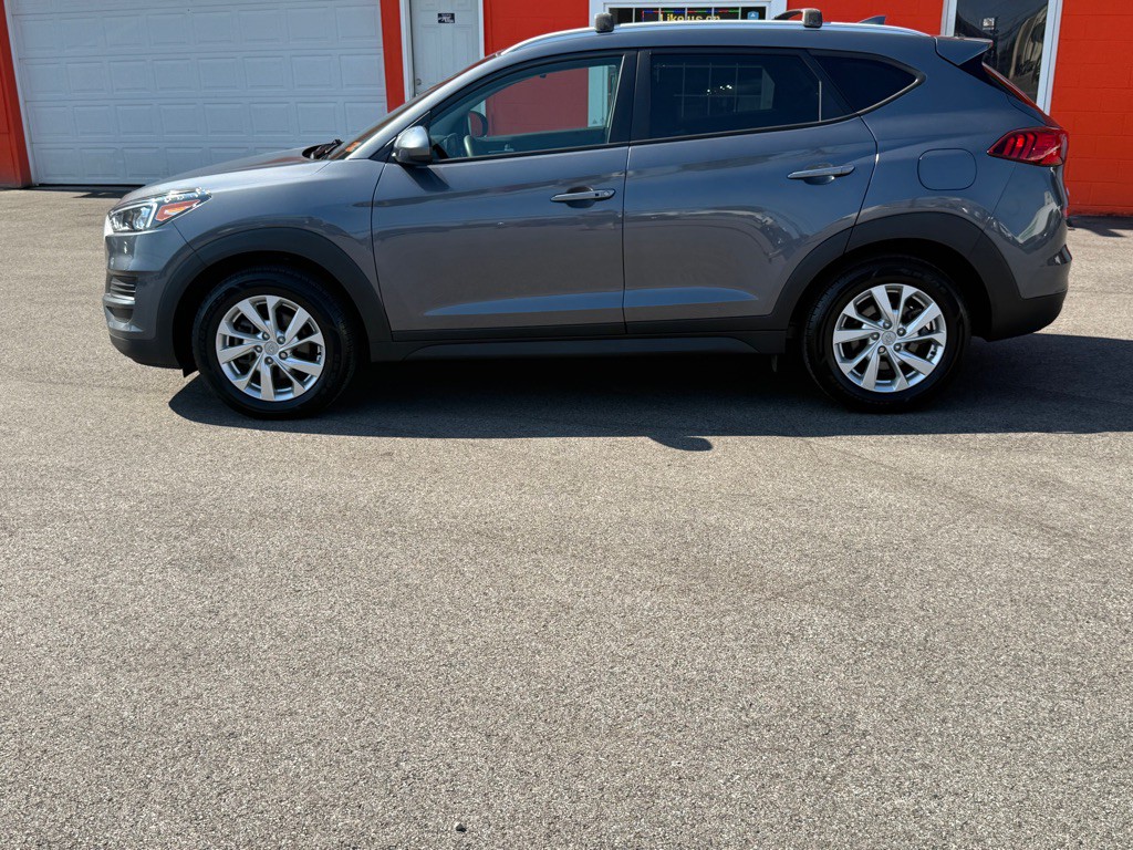 2021 Hyundai Tucson Image 3
