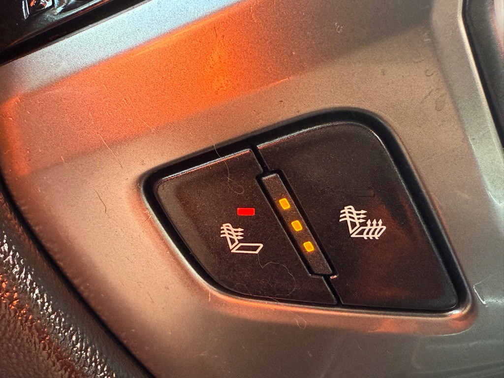 2015 Chevrolet Silverado 1500 Image 38