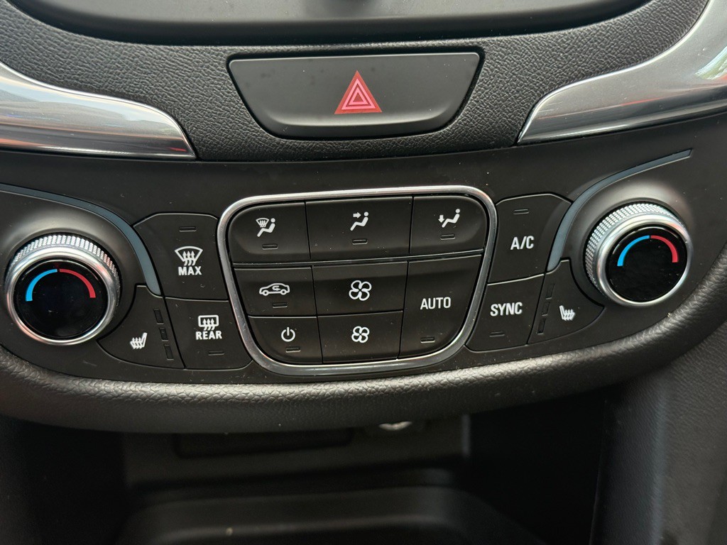 2019 Chevrolet Equinox Image 35