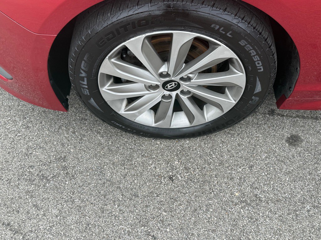 2015 Hyundai Sonata Image 14