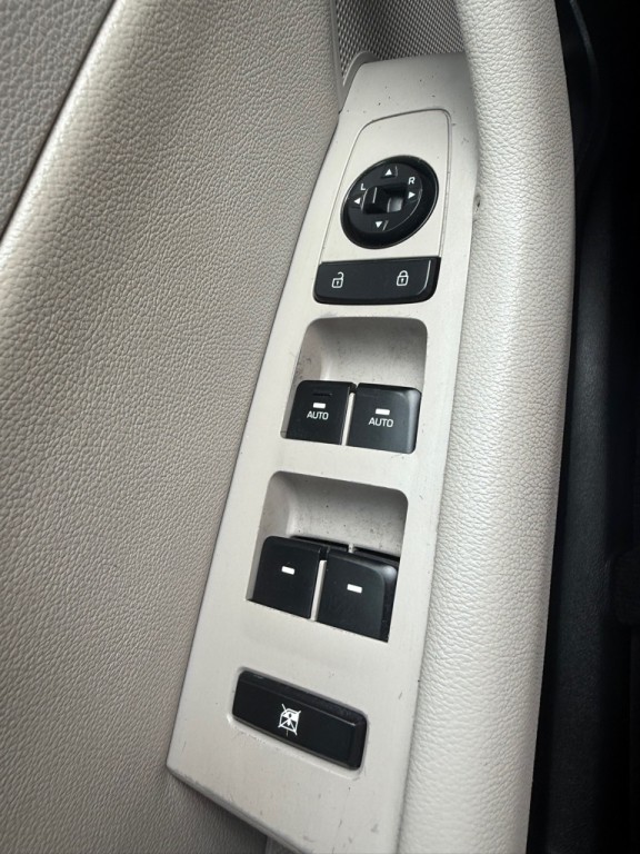 2015 Hyundai Sonata Image 28