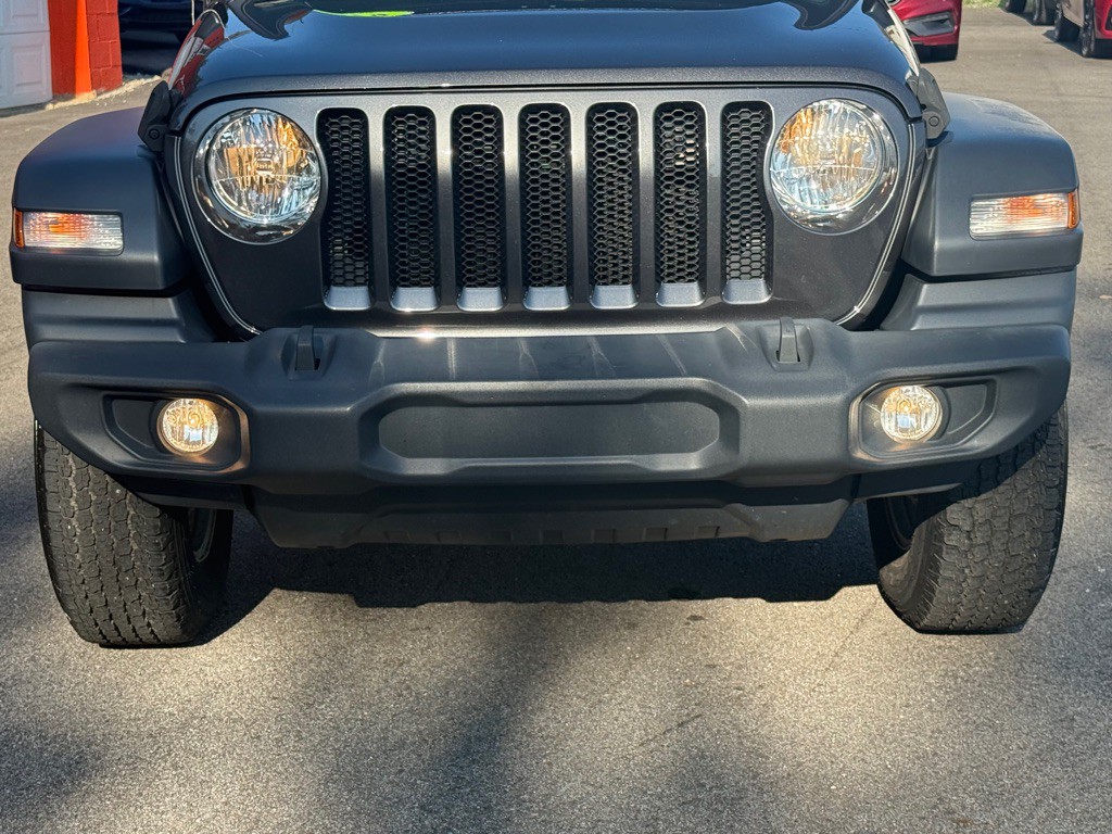 2019 Jeep Wrangler Image 17