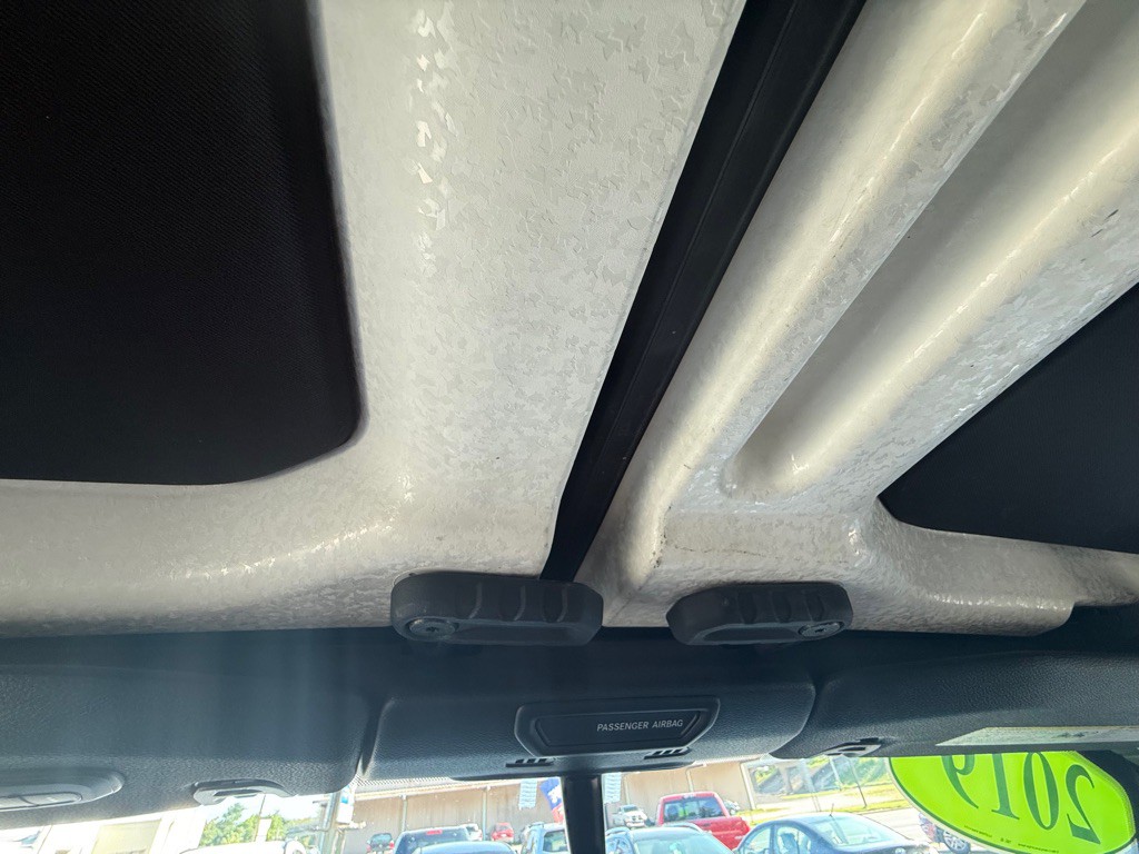 2019 Jeep Wrangler Image 35