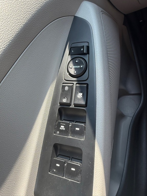 2018 Hyundai Tucson Image 25