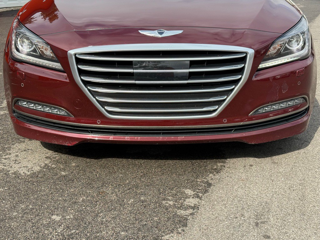 2016 Hyundai Genesis Image 16
