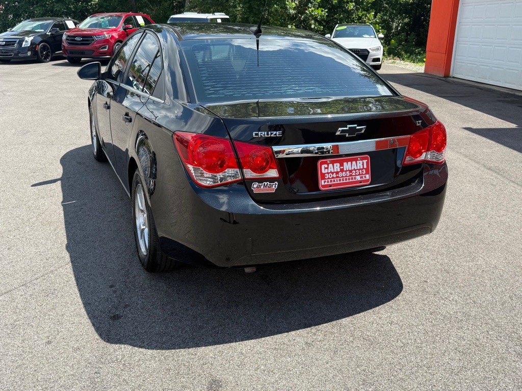 2014 Chevrolet Cruze Image 4