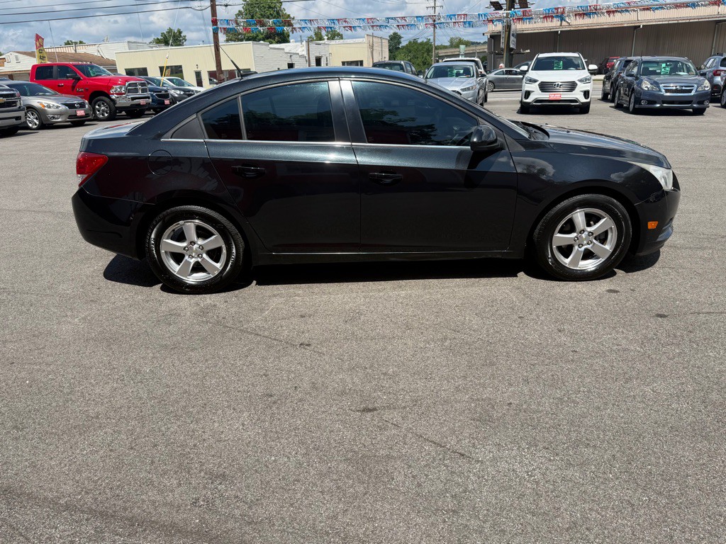 2014 Chevrolet Cruze Image 7