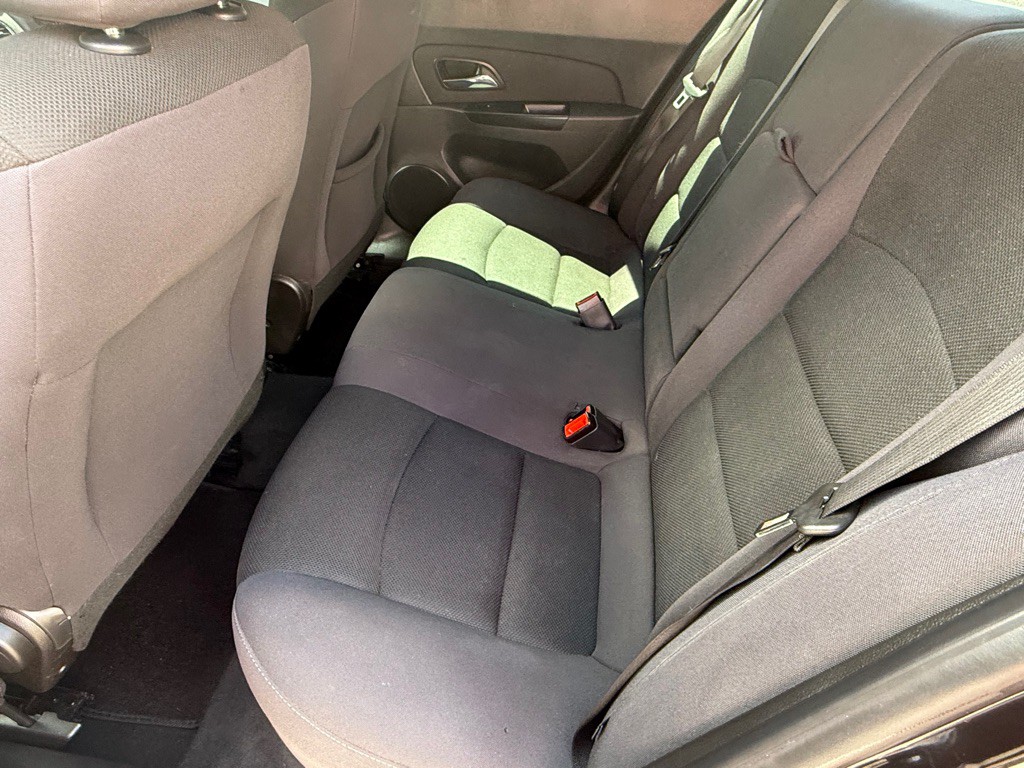 2014 Chevrolet Cruze Image 23