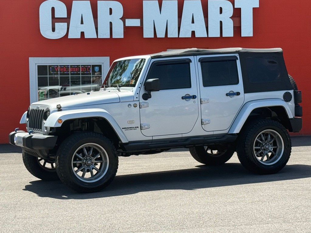 2011 Jeep Wrangler Unlimited Image 1