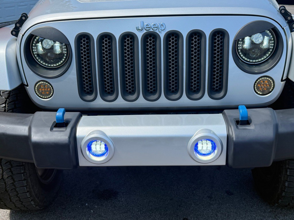 2011 Jeep Wrangler Unlimited Image 20