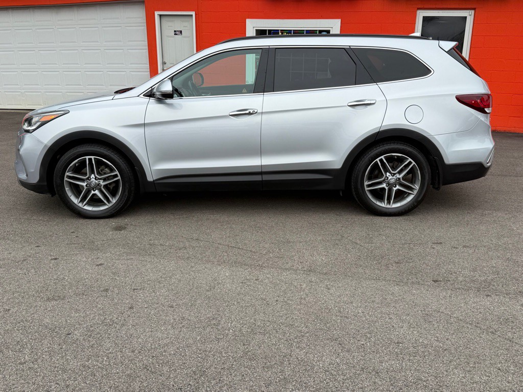 2018 Hyundai Santa Fe Image 3