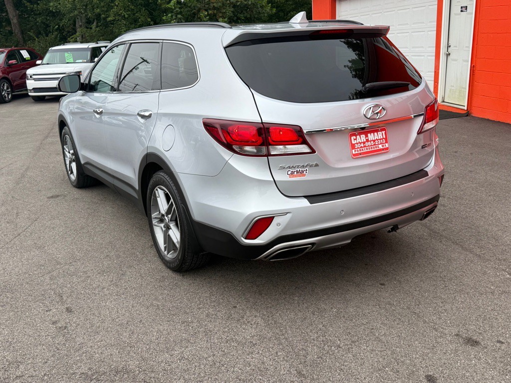 2018 Hyundai Santa Fe Image 4
