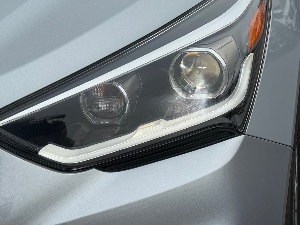 2018 Hyundai Santa Fe Image 18