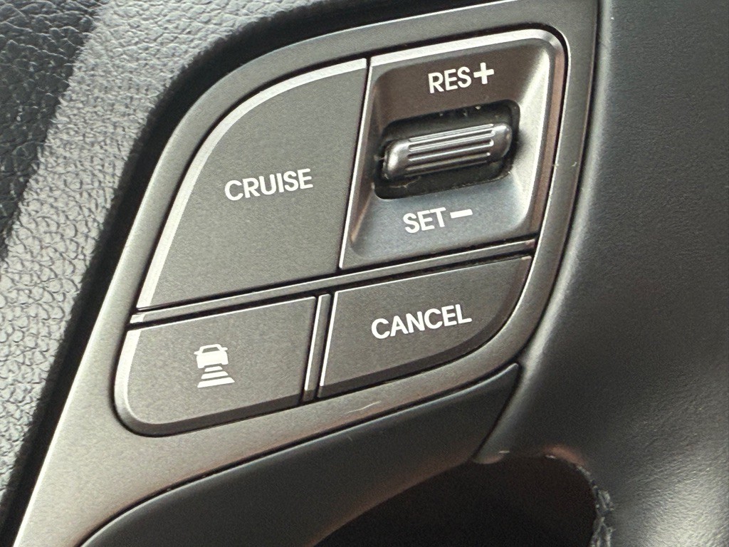 2018 Hyundai Santa Fe Image 36