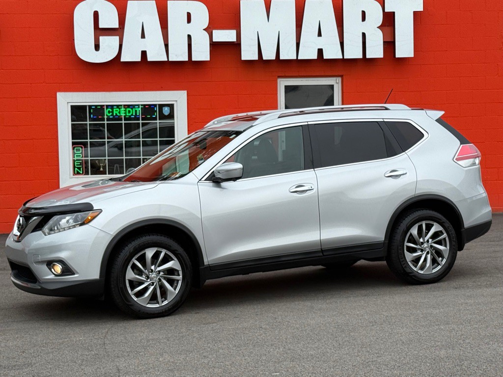 2015 Nissan Rogue Image 1