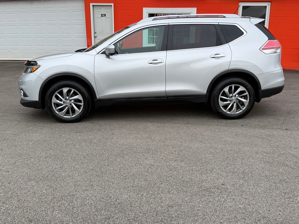 2015 Nissan Rogue Image 4