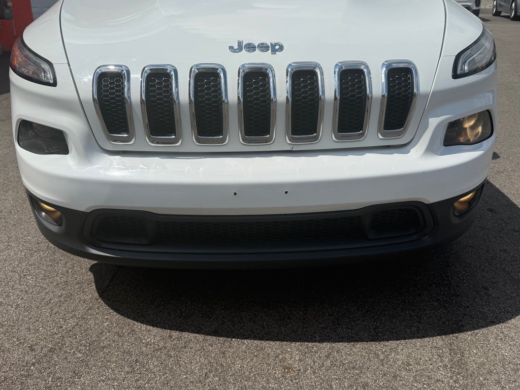 2015 Jeep Cherokee Image 14