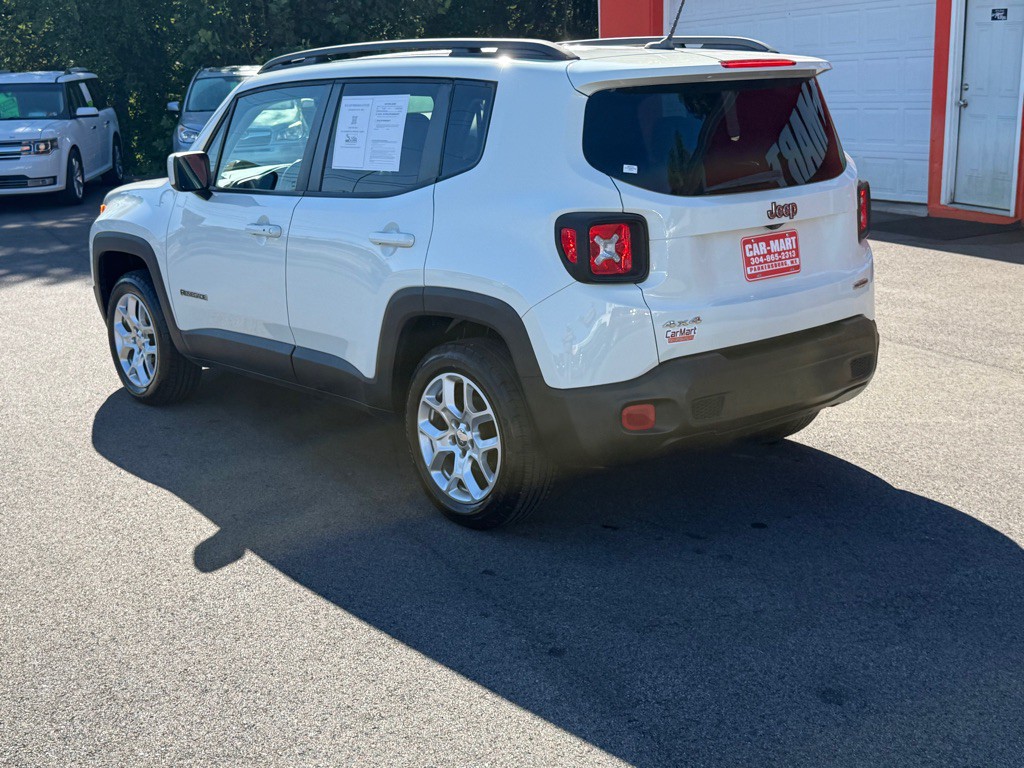 2015 Jeep Renegade Image 4