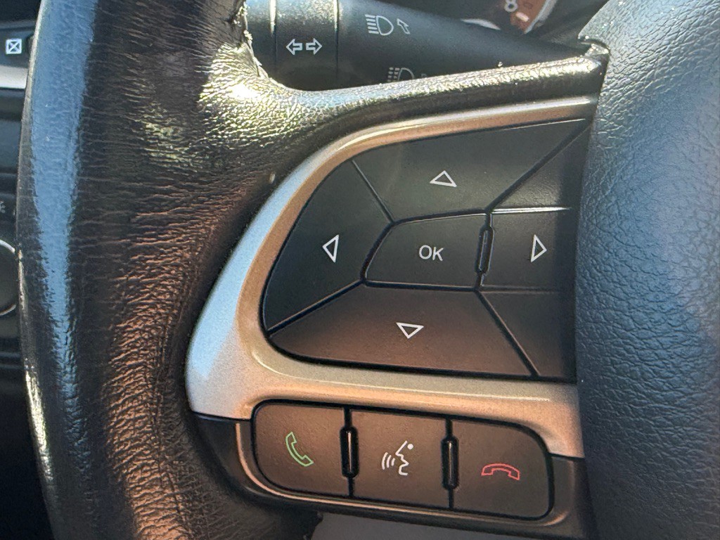 2015 Jeep Renegade Image 30