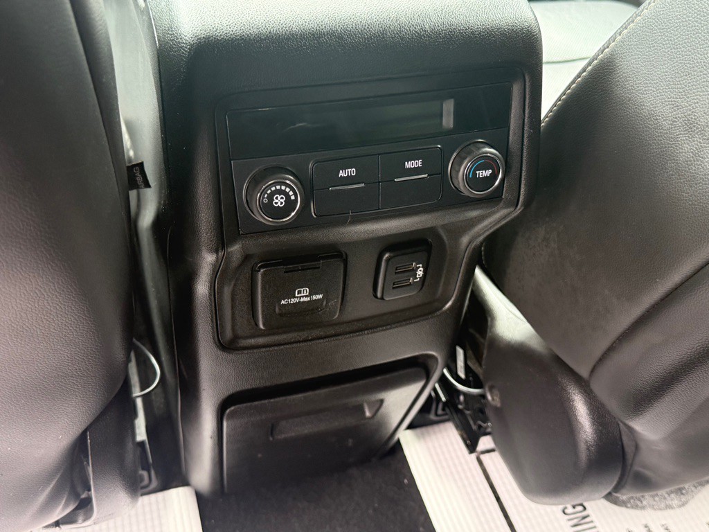 2017 GMC Acadia Image 24