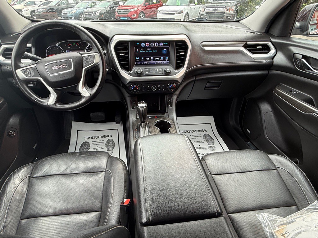 2017 GMC Acadia Image 25