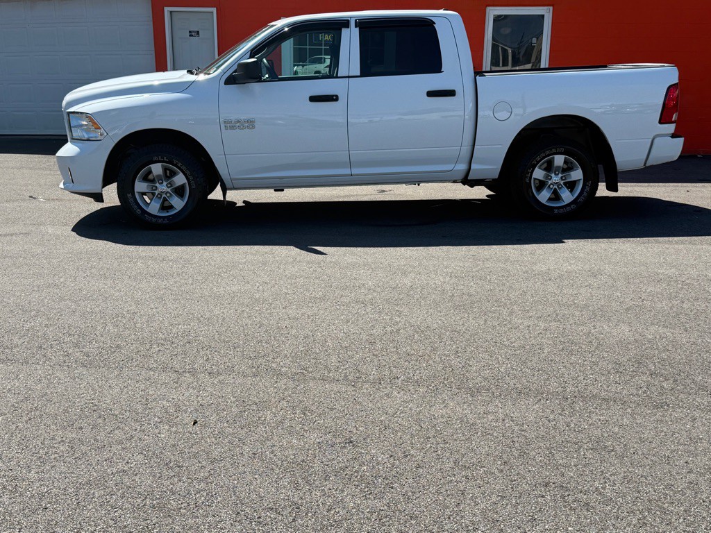2018 RAM 1500 Image 2