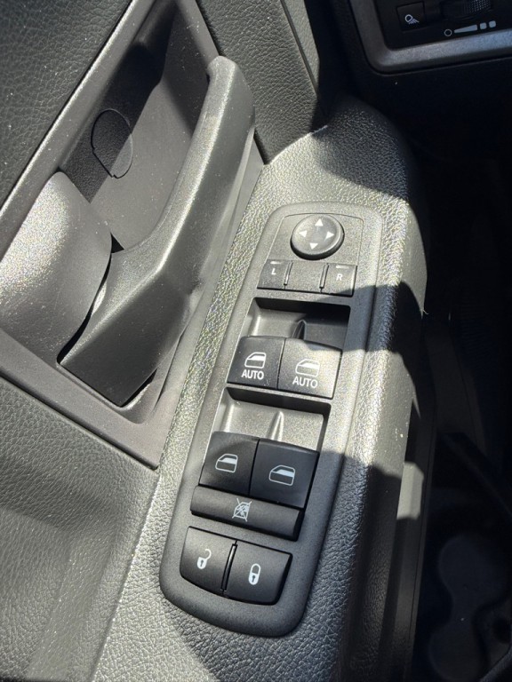 2018 RAM 1500 Image 24