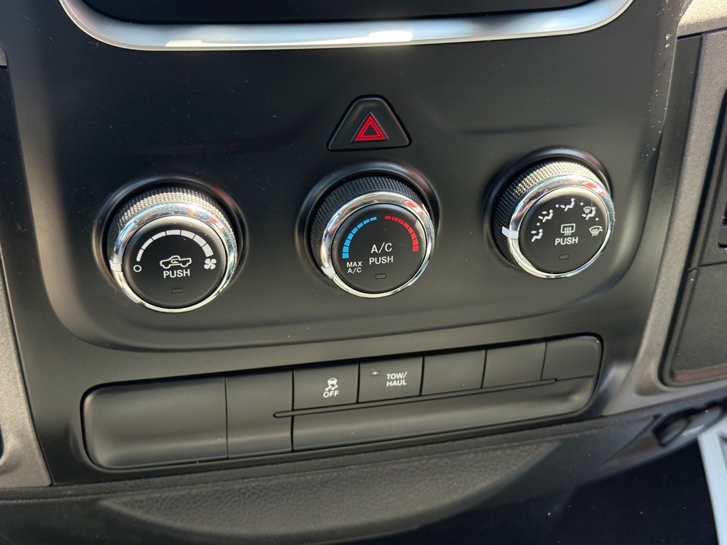 2018 RAM 1500 Image 30
