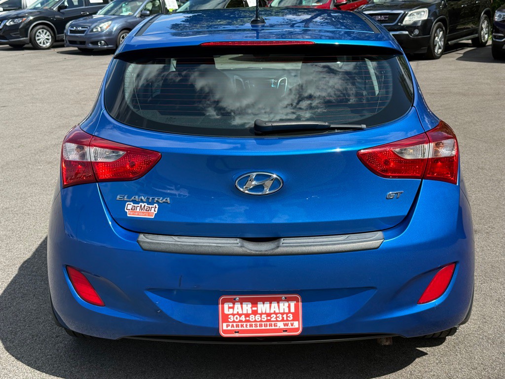 2017 Hyundai Elantra Image 5