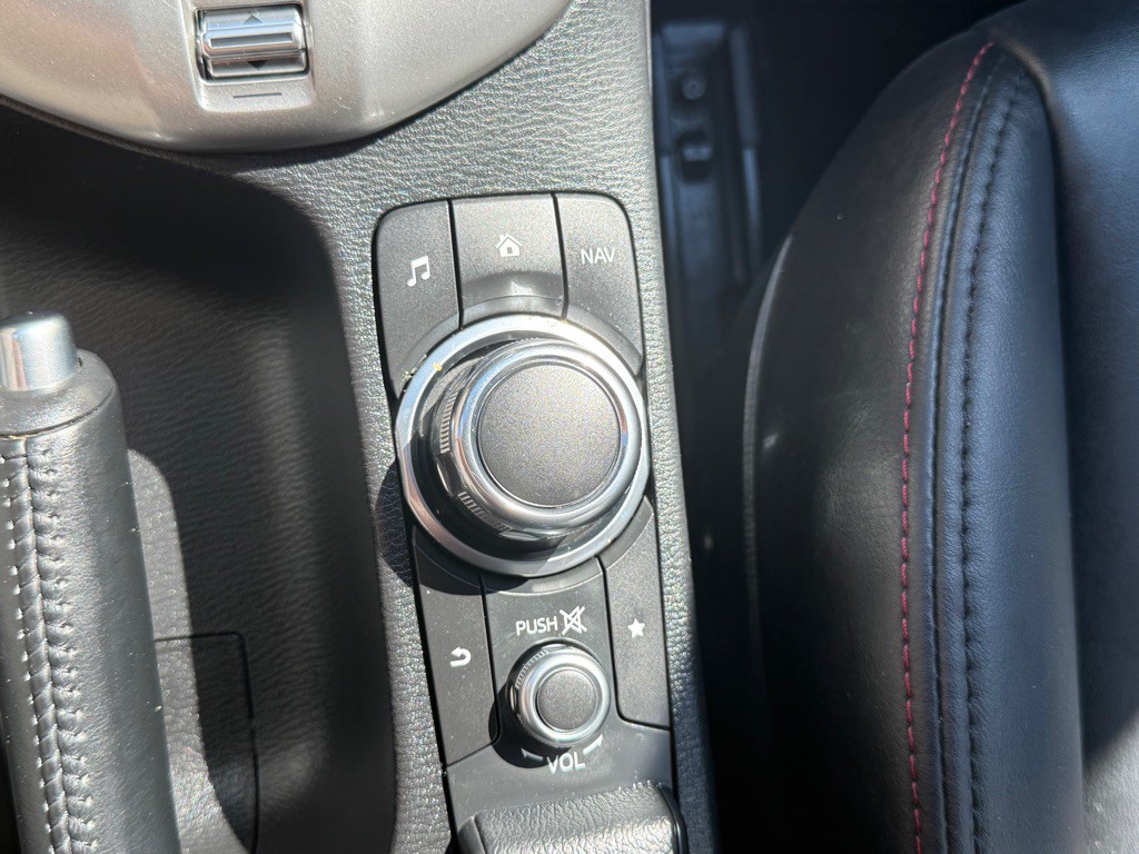 2017 Mazda CX-3 Image 38