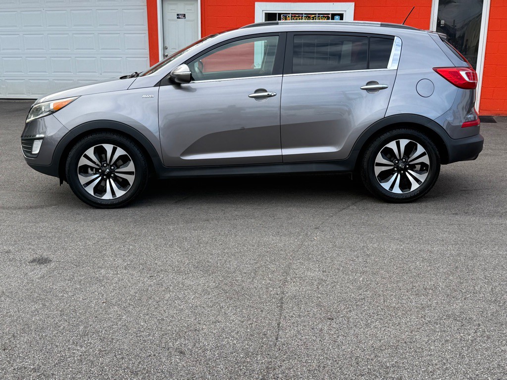 2011 Kia Sportage Image 3