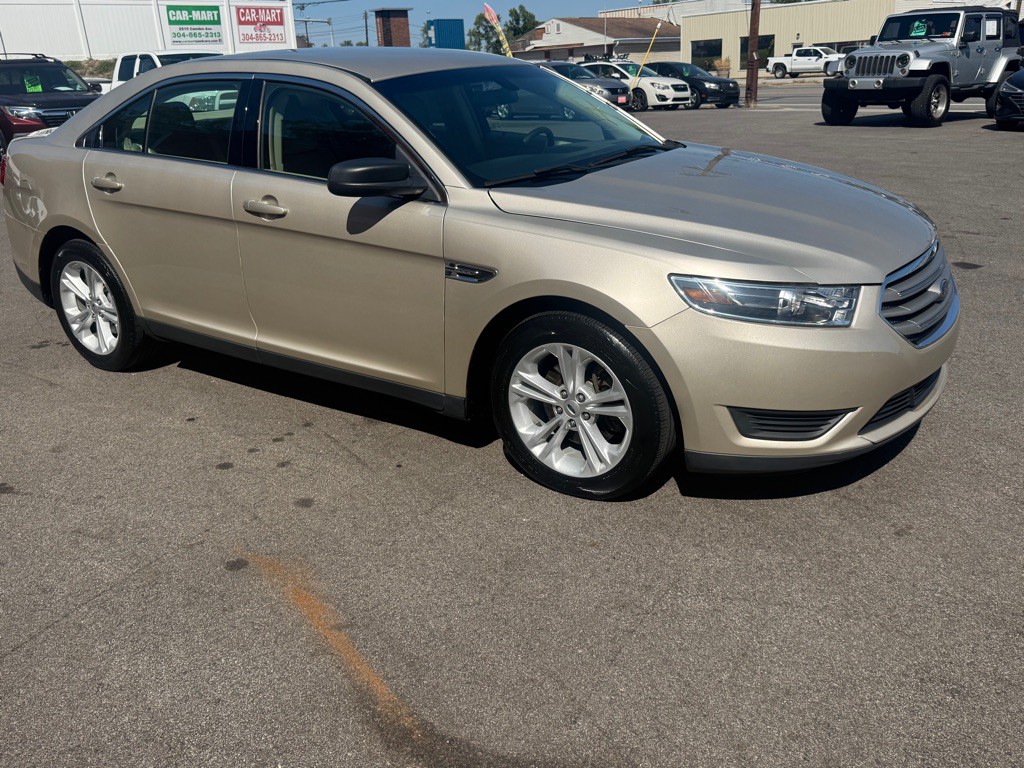 2018 Ford Taurus Image 8