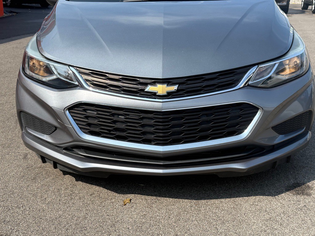 2018 Chevrolet Cruze Image 14