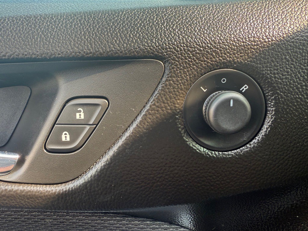 2018 Chevrolet Cruze Image 24