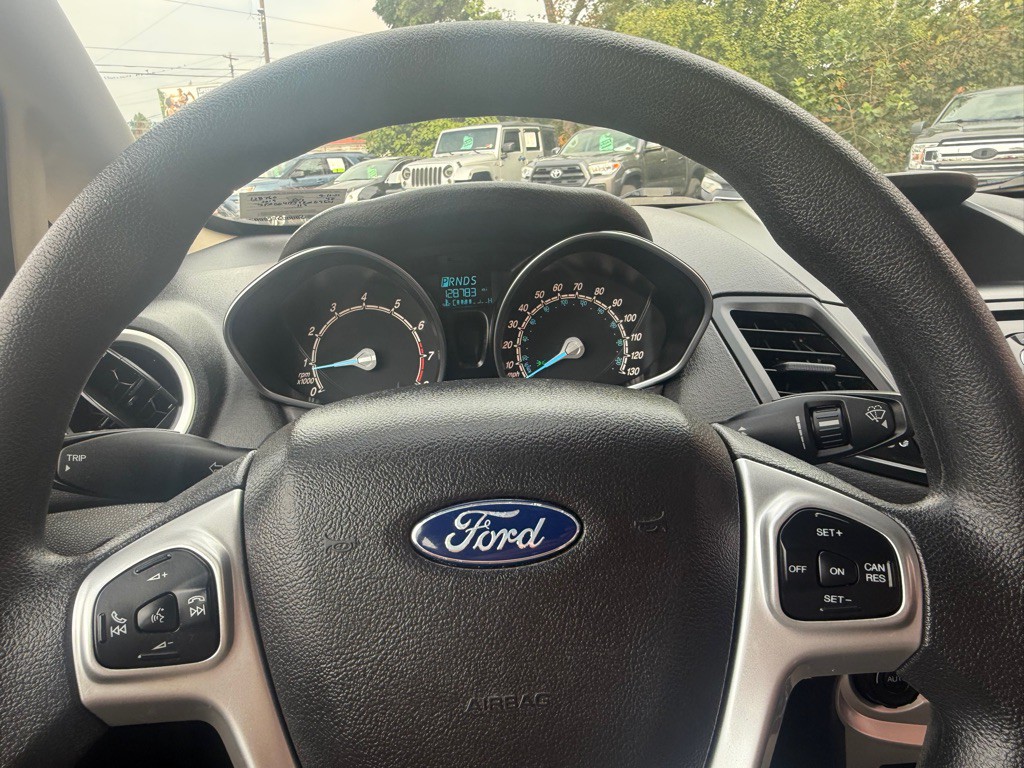 2019 Ford Fiesta Image 30