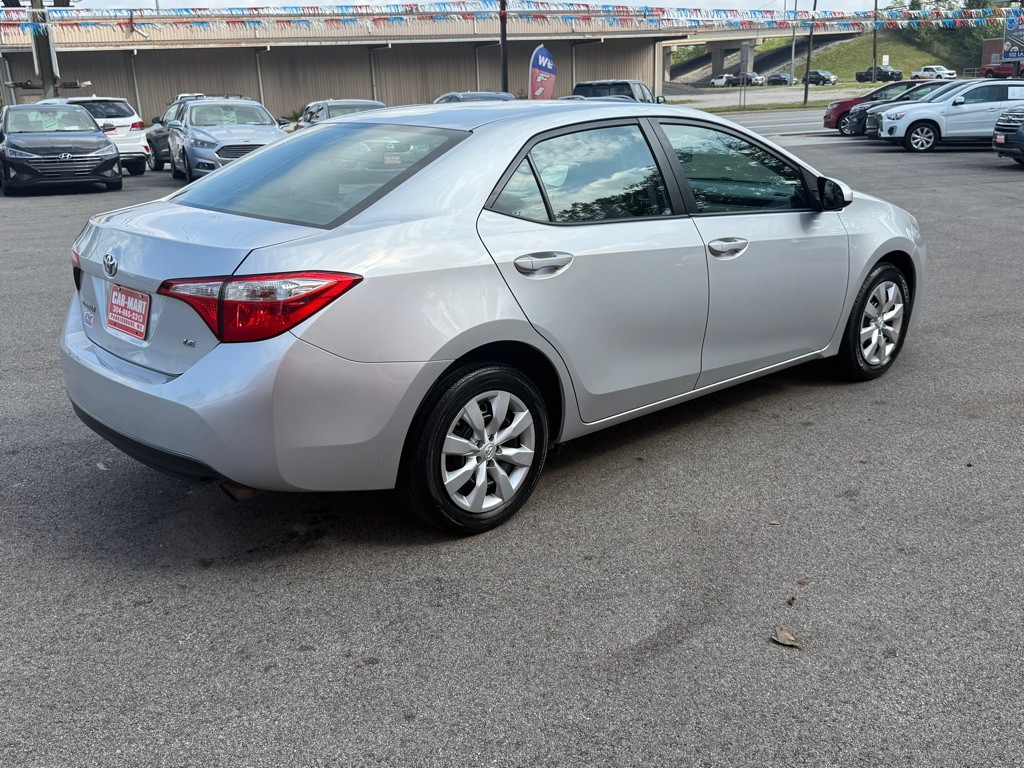 2016 Toyota Corolla Image 6
