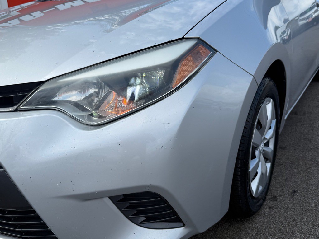 2016 Toyota Corolla Image 13