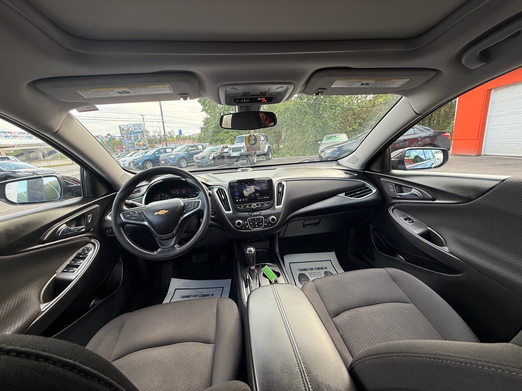 2020 Chevrolet Malibu Image 24