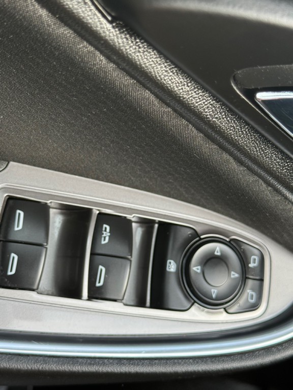 2020 Chevrolet Malibu Image 28