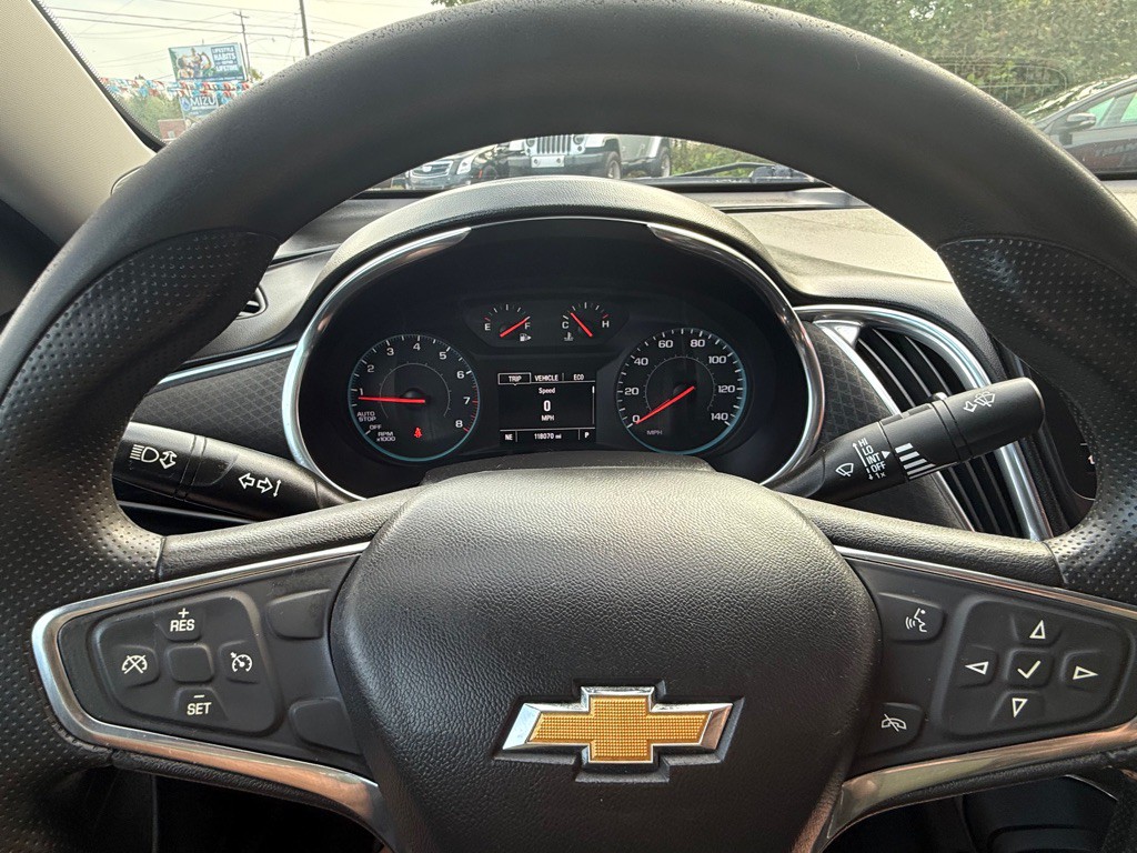 2020 Chevrolet Malibu Image 33