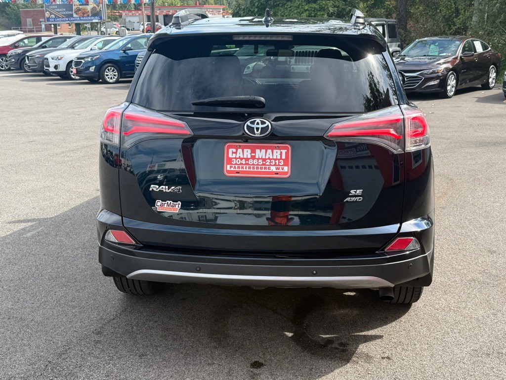 2017 Toyota Rav4 Image 5