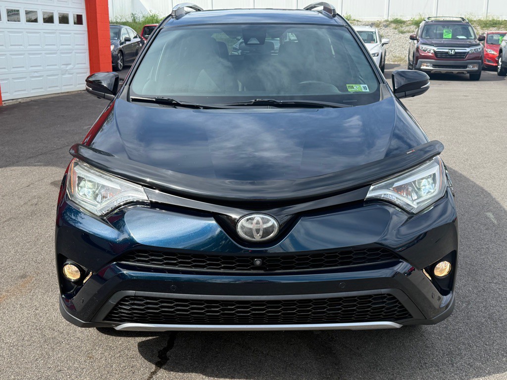 2017 Toyota Rav4 Image 9